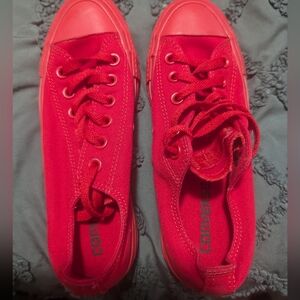 Red converse